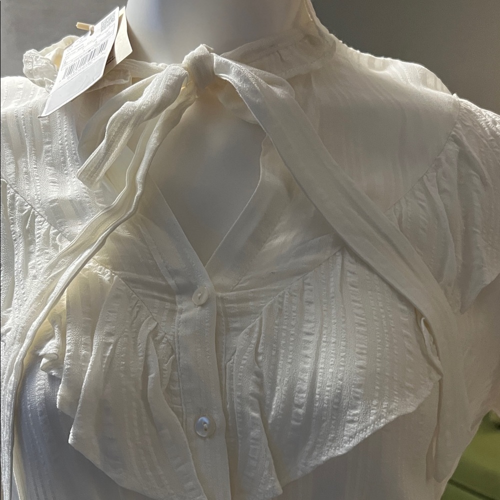 Mango Cream Ruffled Blouse - Picture 3 of 3
